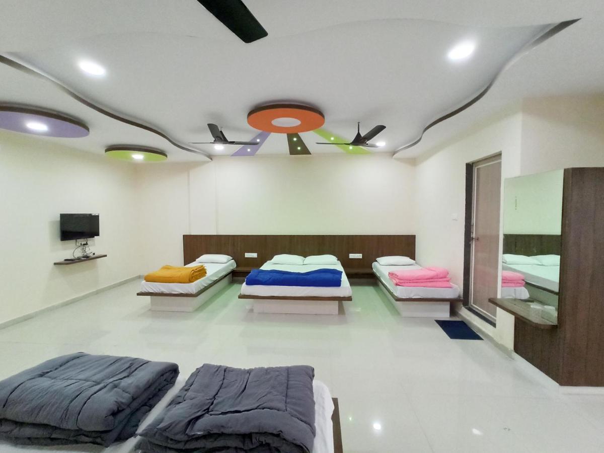 Hotel Plaza Inn Rajpipla Экстерьер фото